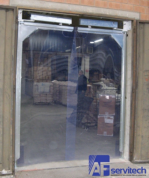 portoni-a-battente-in-pvc-trasparente-bologna